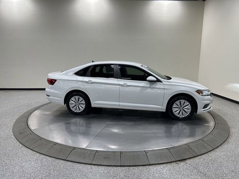 Used 2019 Volkswagen Jetta S FWD image 6