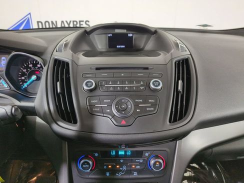 Used 2017 Ford Escape SE FWD image 20