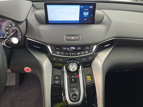 Used 2023 Acura TLX w/ Technology Package FWD image 9