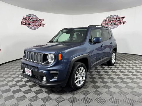 Used 2020 Jeep Renegade Latitude AWD/4WD image 3