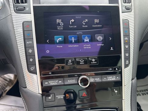 Used 2017 INFINITI Q60 Red Sport 400 image 11