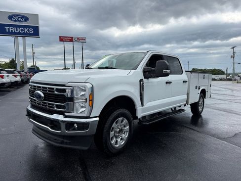 Used 2024 Ford F250 XLT AWD/4WD image 4