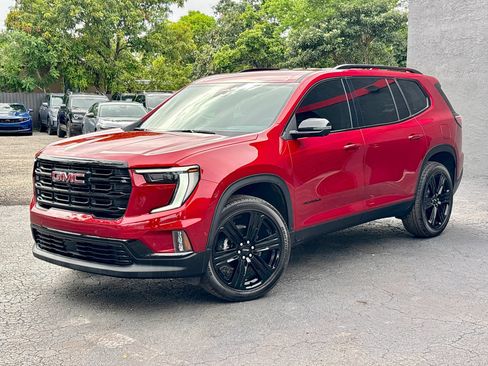 Used 2026 GMC Acadia Elevation w/ Super Cruise Package FWD image 3
