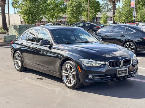 Used 2018 BMW 330i Sedan image 5