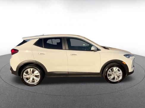 Used 2025 Buick Encore GX Preferred image 16