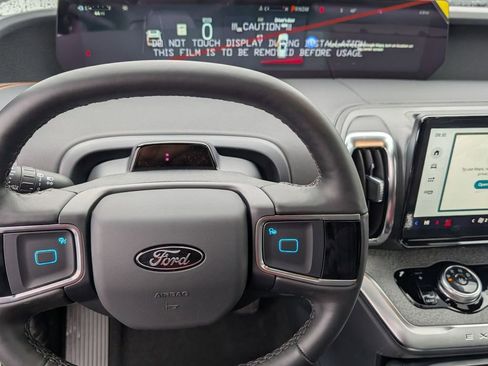 New 2026 Ford Expedition Tremor image 28