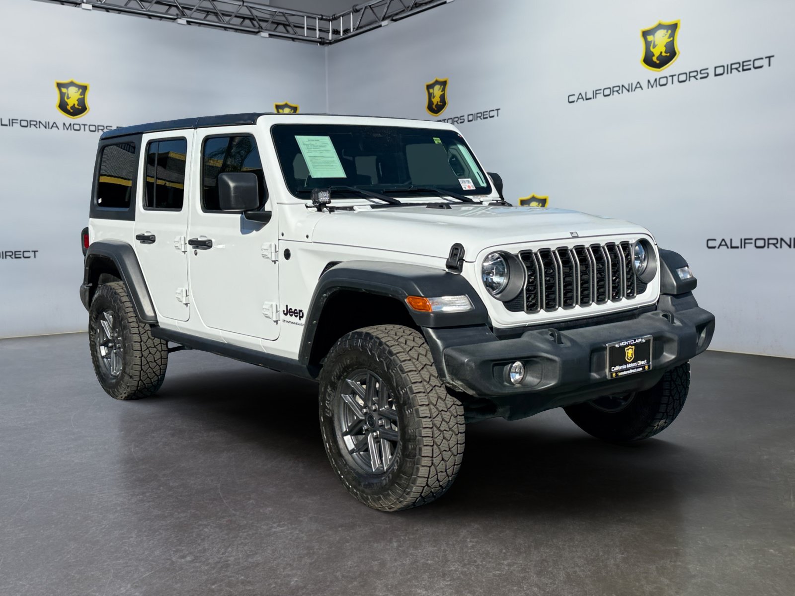 Used 2025 Jeep Wrangler Unlimited Sport AWD/4WD image 7