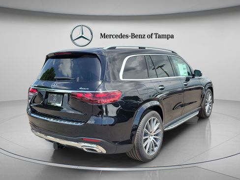 New 2026 Mercedes-Benz GLS 580 4MATIC image 3