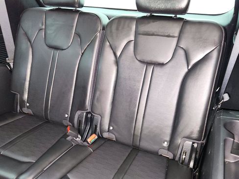 Used 2024 Kia Sorento S FWD image 33