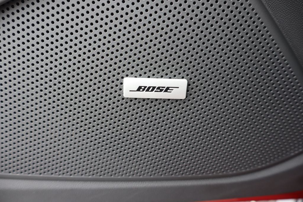 Used 2022 Chevrolet Camaro ZL1 RWD image 27