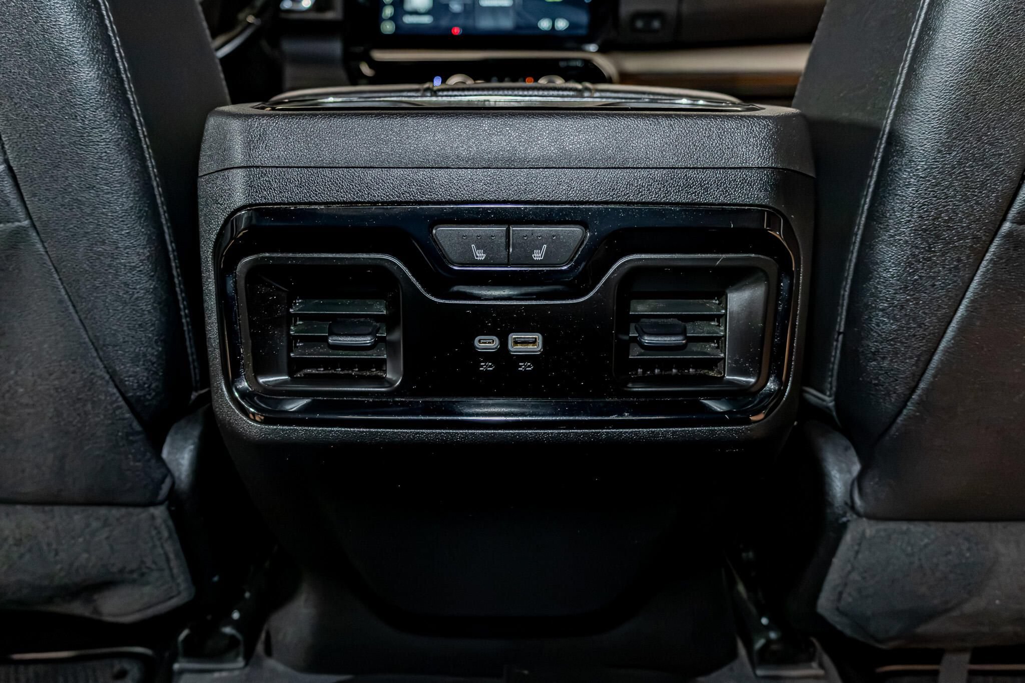 Used 2023 GMC Sierra 1500 AT4 w/ Technology Package AWD/4WD image 26