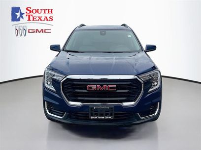 Used 2022 GMC Terrain SLE w/ Driver Convenience Package