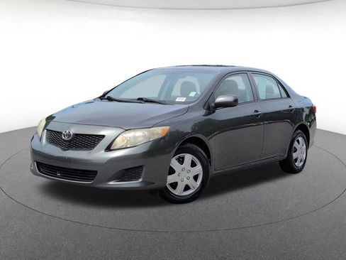 Used 2010 Toyota Corolla LE FWD image 1