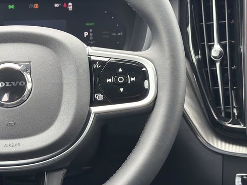 New 2026 Volvo XC60 T8 Ultra w/ Climate Package PRO AWD/4WD image 9