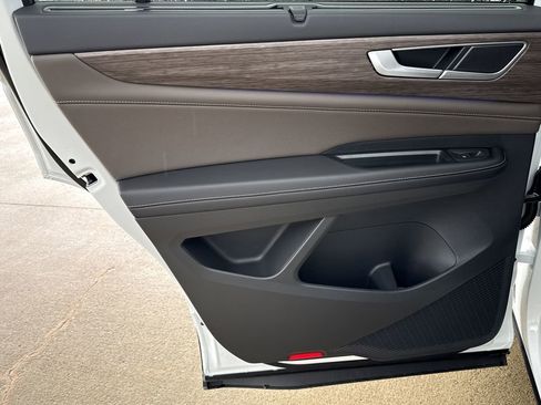 New 2026 Volkswagen Atlas SEL image 23