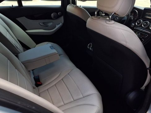 Used 2015 Mercedes-Benz C 300 C 300 image 21