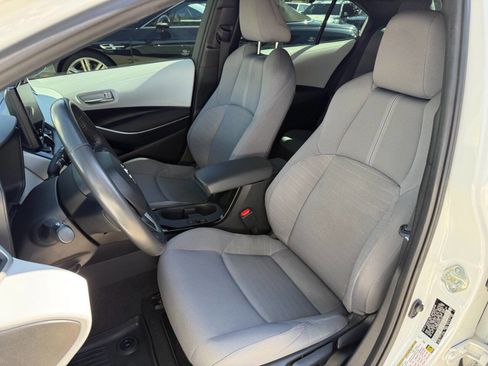 Used 2023 Toyota Corolla SE FWD image 21