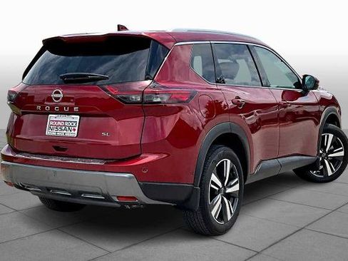 Certified 2024 Nissan Rogue SL FWD image 13