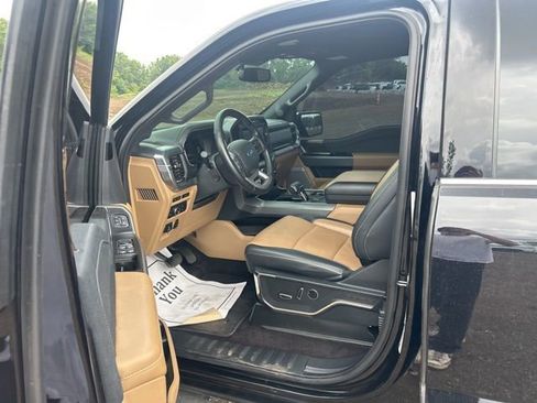 Used 2021 Ford F150 Lariat w/ Equipment Group 502A High image 9