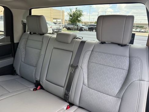 Used 2024 Toyota Tundra Limited AWD/4WD image 24