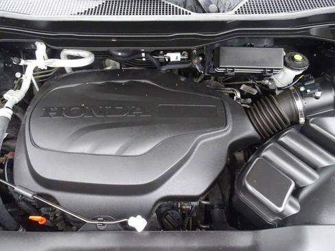 Certified 2022 Honda Ridgeline Sport image 13