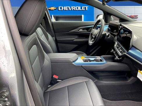 New 2026 Chevrolet Equinox EV LT FWD image 11