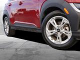 Used 2023 Hyundai Kona SEL image 3