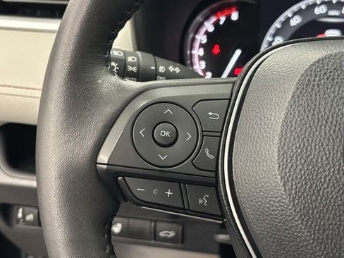 Used 2024 Toyota RAV4 XLE Premium image 21