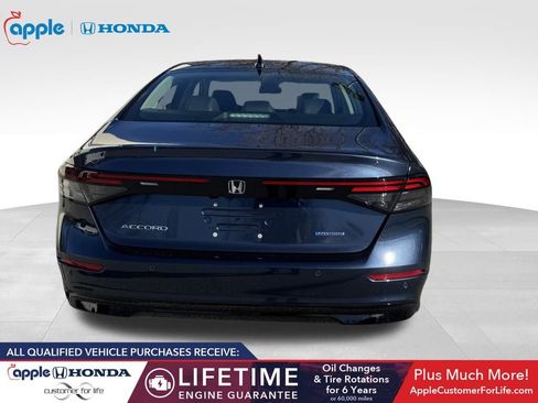 Used 2025 Honda Accord EX-L image 6