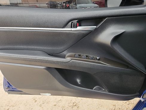 Used 2024 Toyota Camry XSE image 11