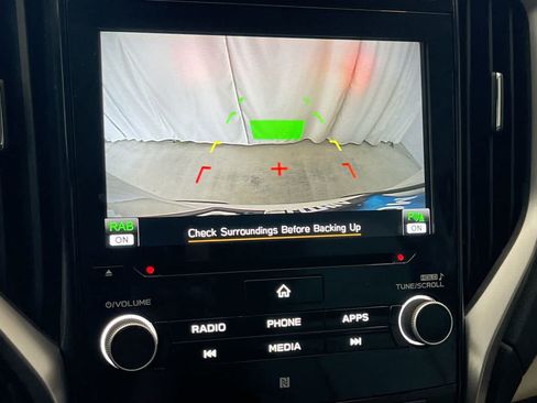 Used 2022 Subaru Ascent Limited AWD/4WD image 17