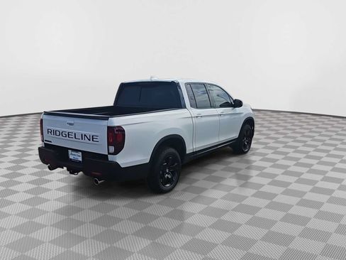 Used 2026 Honda Ridgeline Black Edition image 8