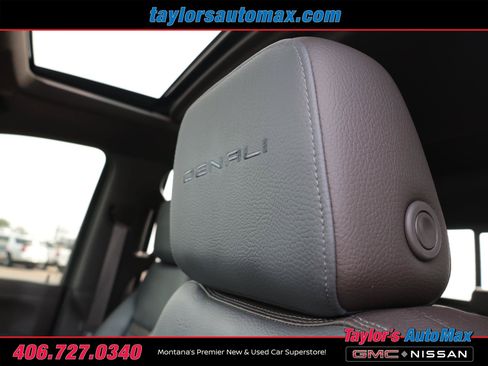 Used 2021 GMC Sierra 3500 Denali w/ Denali Ultimate Package AWD/4WD image 44