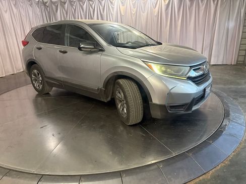 Used 2017 Honda CR-V LX image 2
