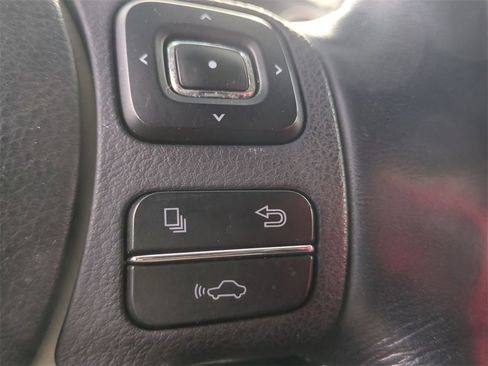 Used 2015 Lexus NX 300h AWD image 15