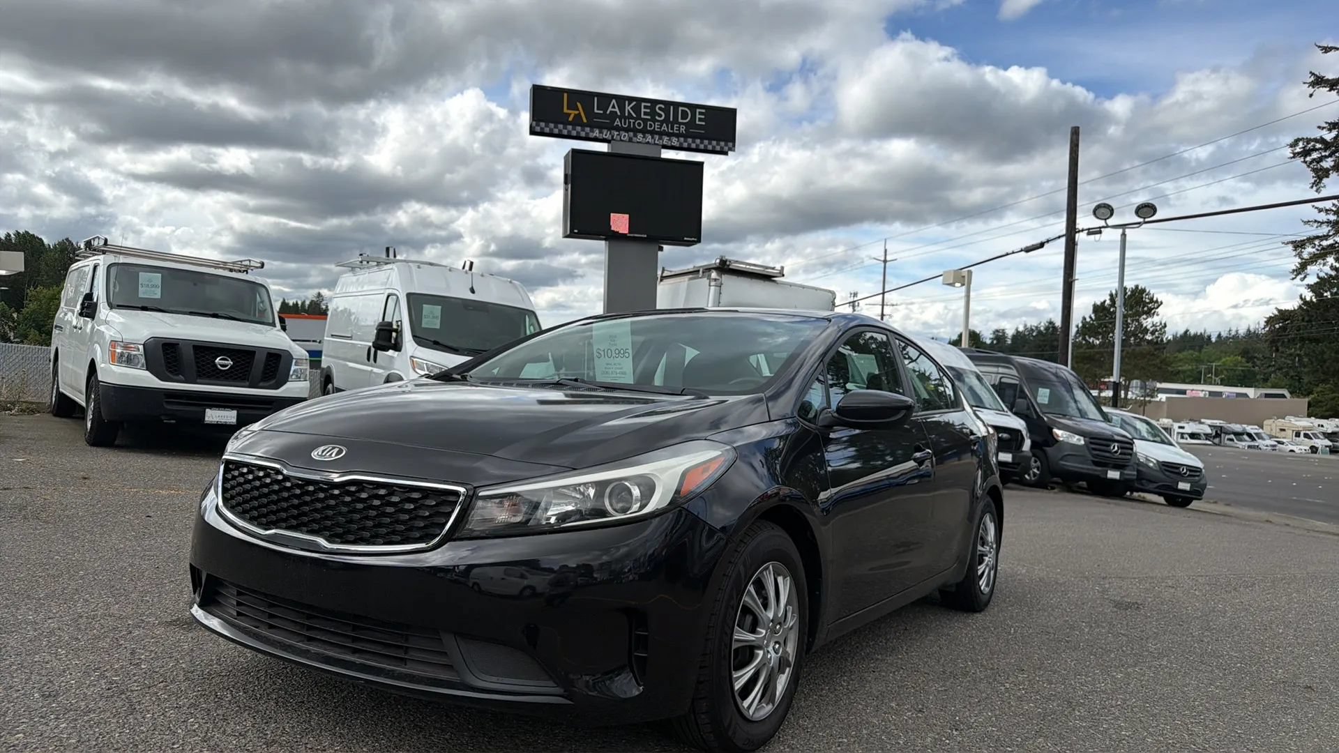 Used 2018 Kia Forte LX FWD image 1