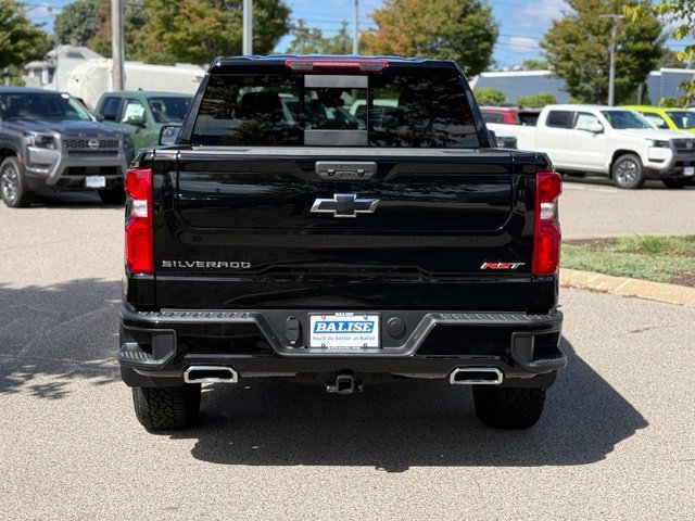 Used 2026 Chevrolet Silverado 1500 RST w/ Z71 Off-Road Package AWD/4WD image 5