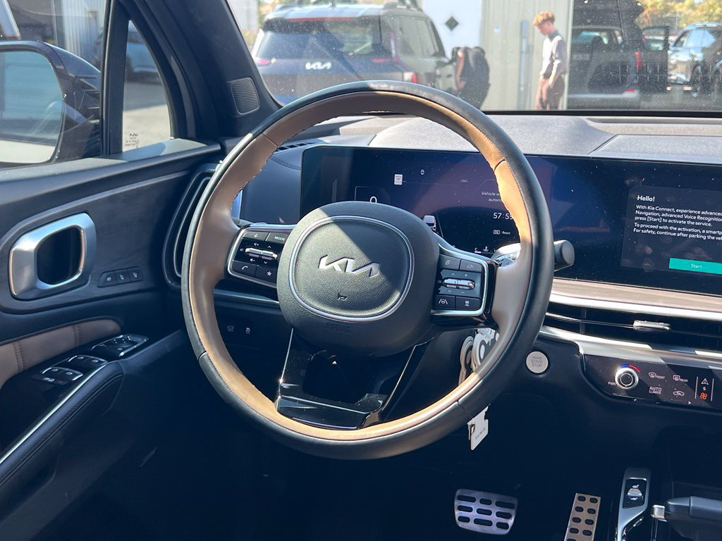 Certified 2024 Kia Sorento SX Prestige w/ Olive Brown Leather Package AWD/4WD image 15