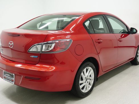 Used 2013 MAZDA MAZDA3 i Touring FWD image 4