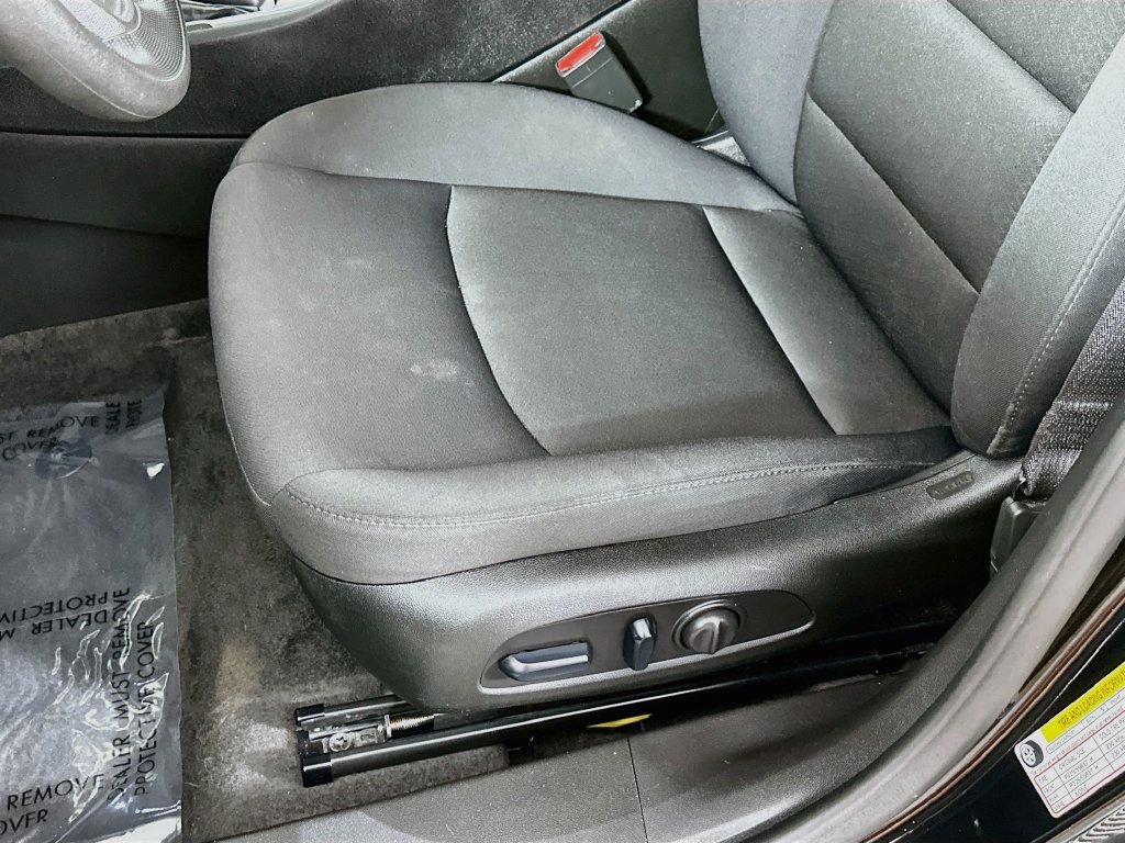 Used 2024 Chevrolet Malibu LT FWD image 27