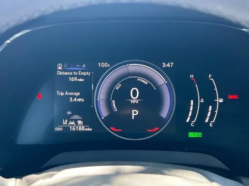 Used 2024 Lexus RX 350h w/ Accessory Package (K3) AWD/4WD image 32