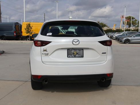 Used 2017 MAZDA CX-5 Sport image 4