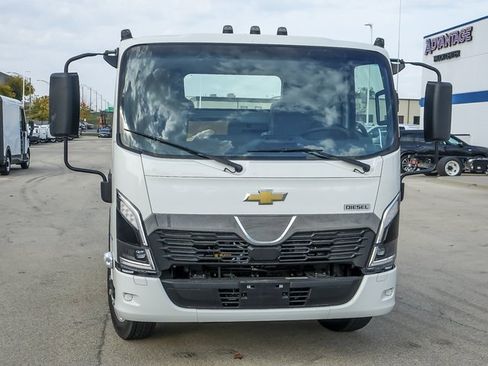 New 2025 Chevrolet Low Cab Forward 5500 XD image 8