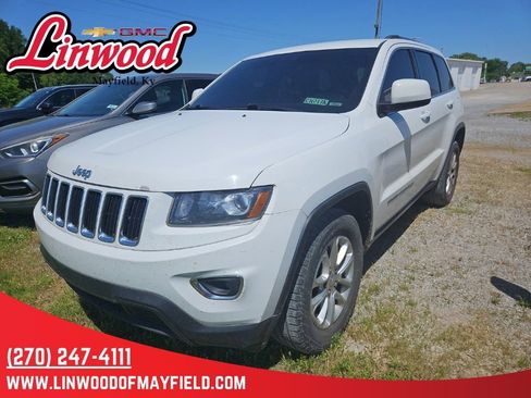 Used 2014 Jeep Grand Cherokee Laredo w/ 18" Wheel & 8.4" Radio Group AWD/4WD image 1