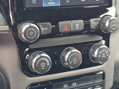New 2026 RAM 4500 Tradesman AWD/4WD image 18