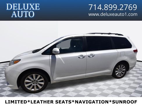 Used 2013 Toyota Sienna Limited AWD/4WD image 1