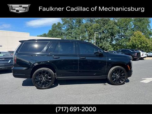 Used 2026 Cadillac Escalade Platinum Sport w/ LPO, ONYX Package AWD/4WD image 4
