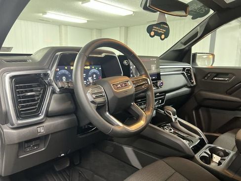 Certified 2026 GMC Canyon Elevation w/ Convenience Package AWD/4WD image 10