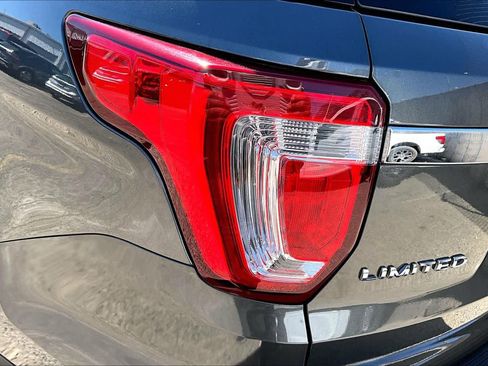 Used 2019 Ford Explorer Limited w/ Class III Trailer Tow Package image 29