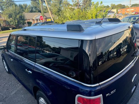 Used 2011 Ford Flex SEL w/ Rapid Spec Order Code image 35